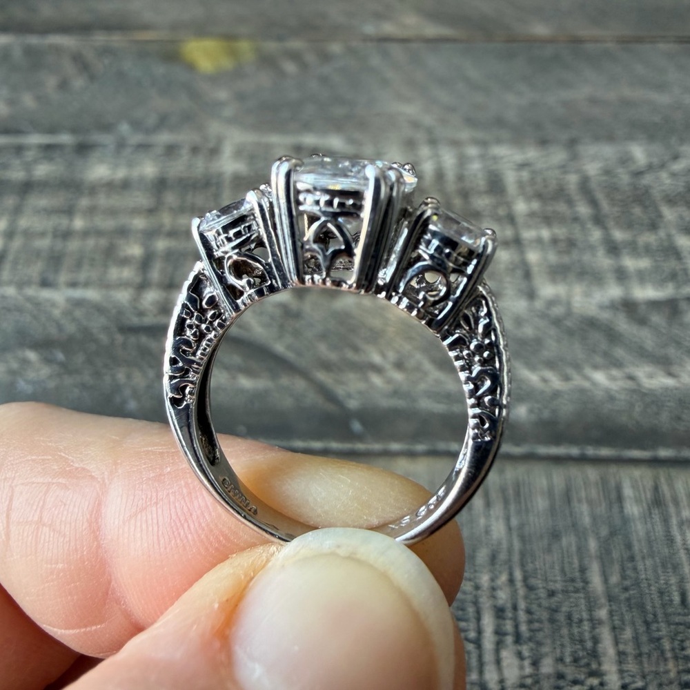 Sterling Silver Vintage Inspired Art Deco Ring - Picture 10 of 13